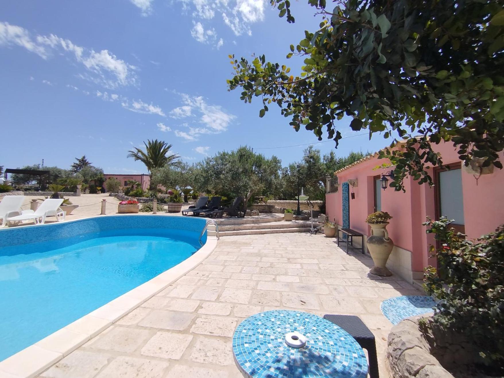 Dependance In Villa Con Piscina Ραγκούσα Εξωτερικό φωτογραφία