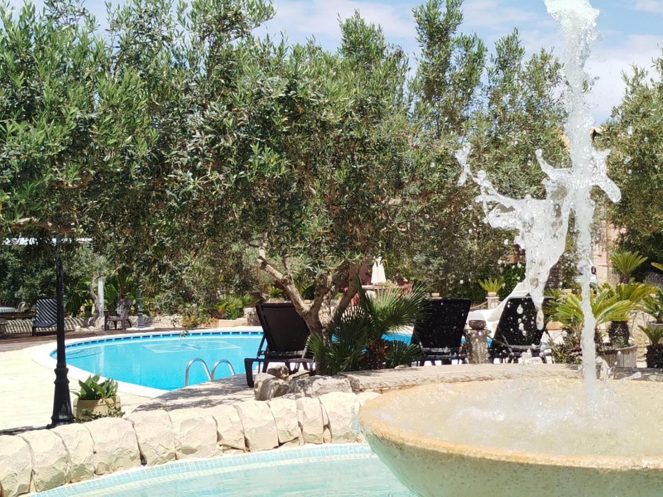 Dependance In Villa Con Piscina Ραγκούσα Εξωτερικό φωτογραφία